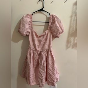 Light pink Poofy dress size M